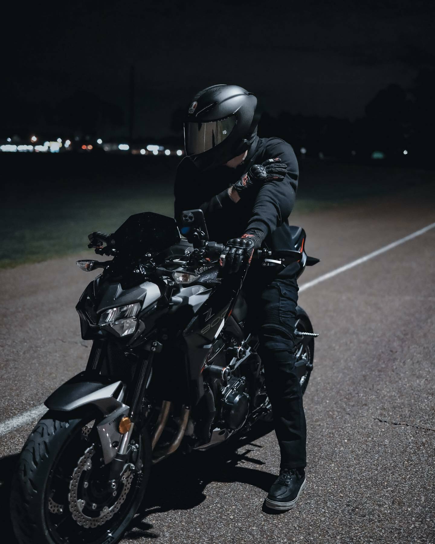 Riding Solo vs. Group Rides: Pros and Cons from the NBT Clothing Perspective